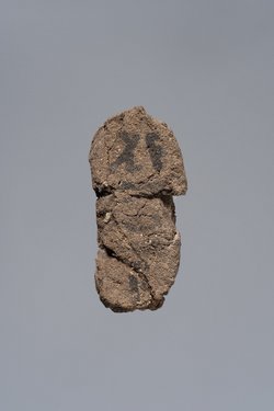 Ächtungsfigur mit Aufschrift