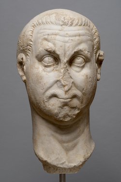Kolossales Porträt: Kaiser Licinius