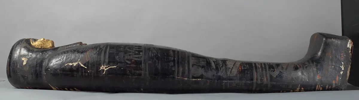 Mumie der Tamit in Kartonagehülle