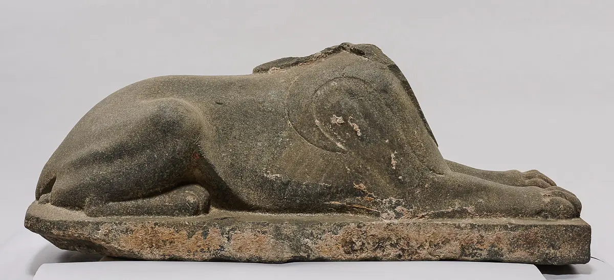 Sphinx ohne Kopf
