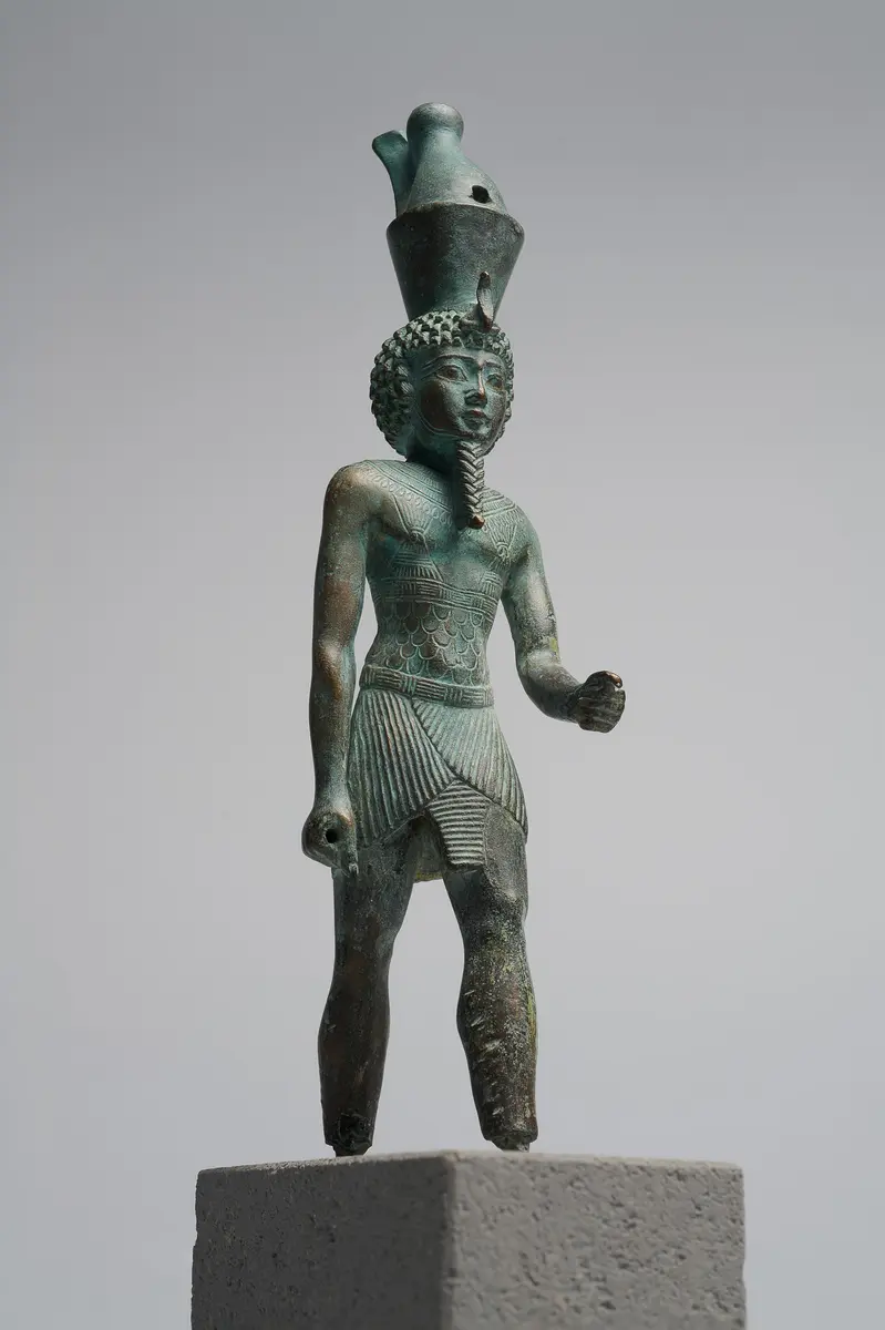 Schreitender Gott Neferhotep