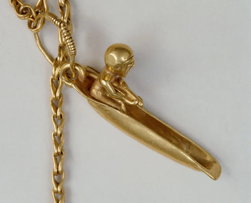 Goldkette mit 52 Anhängern