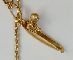 Goldkette mit 52 Anhängern