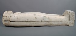 Mumienförmiger Sarg des Djed-bastet-inek-su