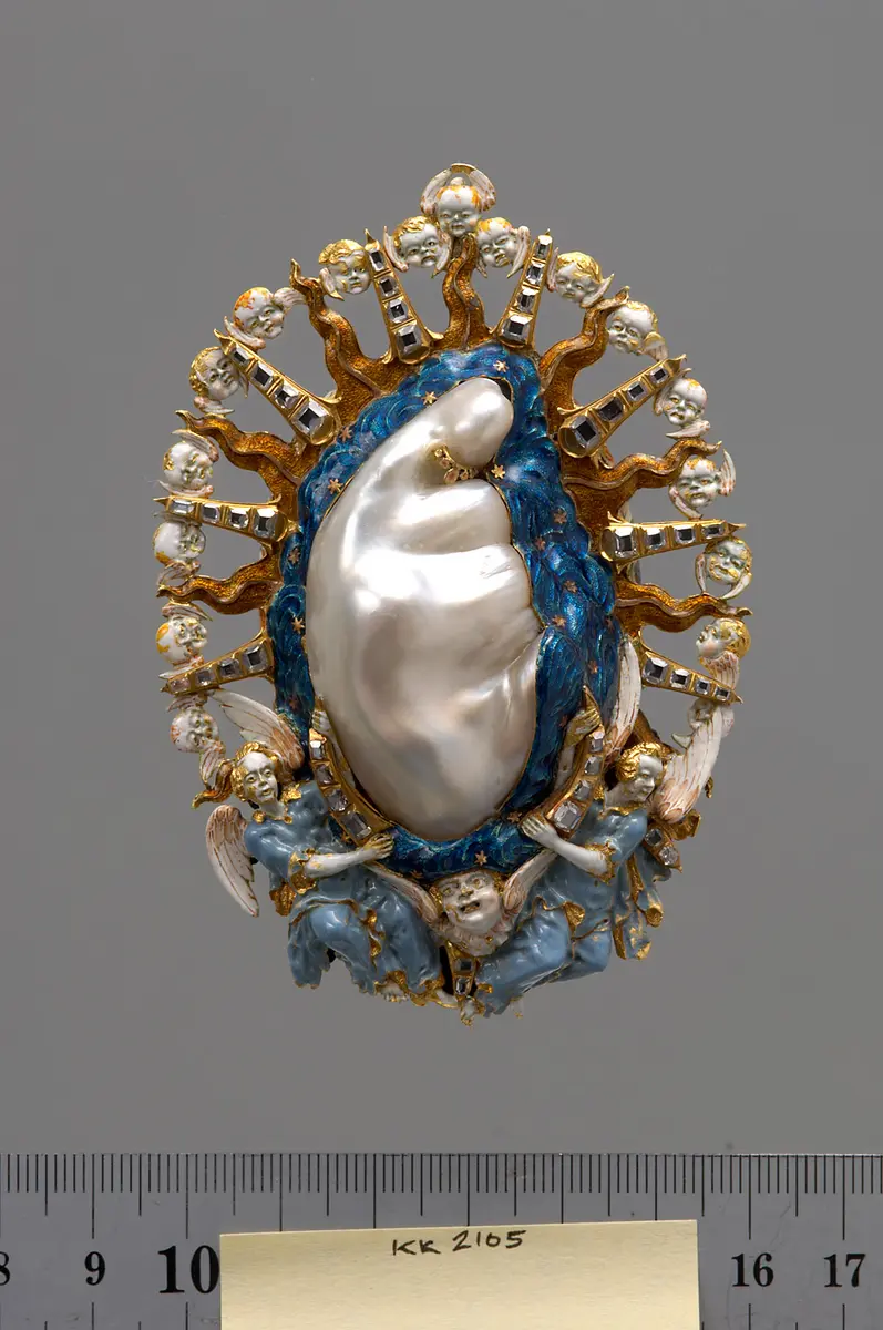 Anhänger mit monströser Perle in Form einer Madonna