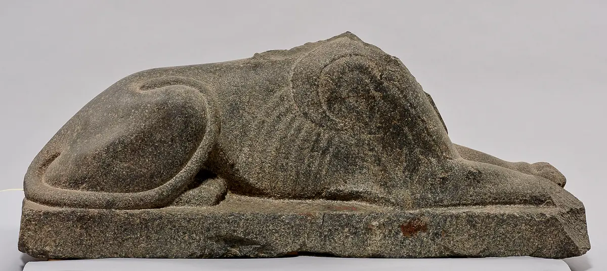 Sphinx ohne Kopf