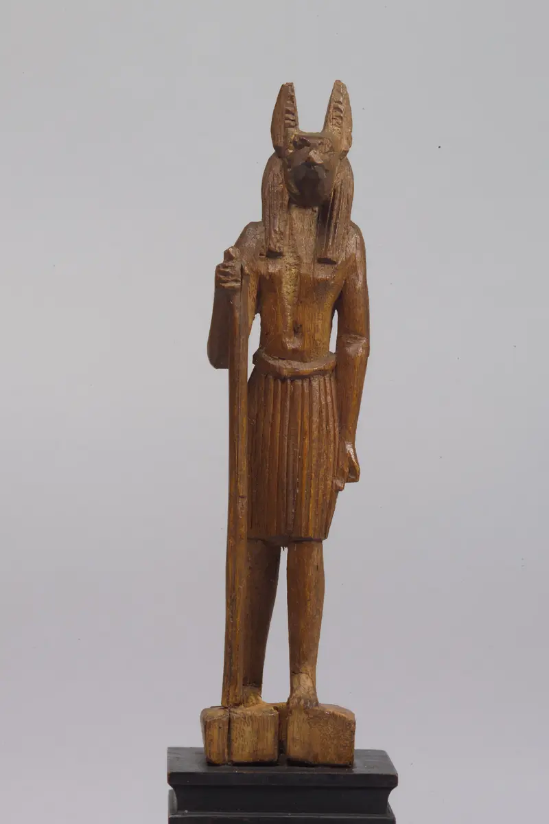 Schreitender Gott Anubis