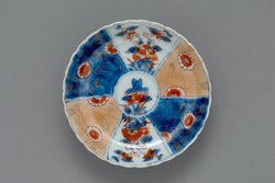 Tasse einer Teeschale des Frühstückservices der Kaiserin Maria Theresia