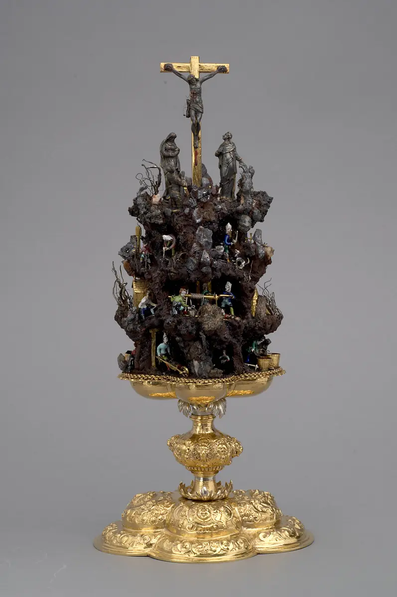 Handstein mit Bergwerk und Kreuzigung Christi