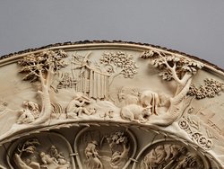 Prunkschale aus Elfenbein mit ländlichen Szenen, Landschaften und Adam und Eva