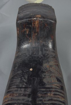 Mumie der Tamit in Kartonagehülle