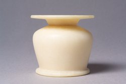 Kohl-Töpfchen