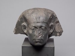 Head from a sphinx of Senwosret III 
