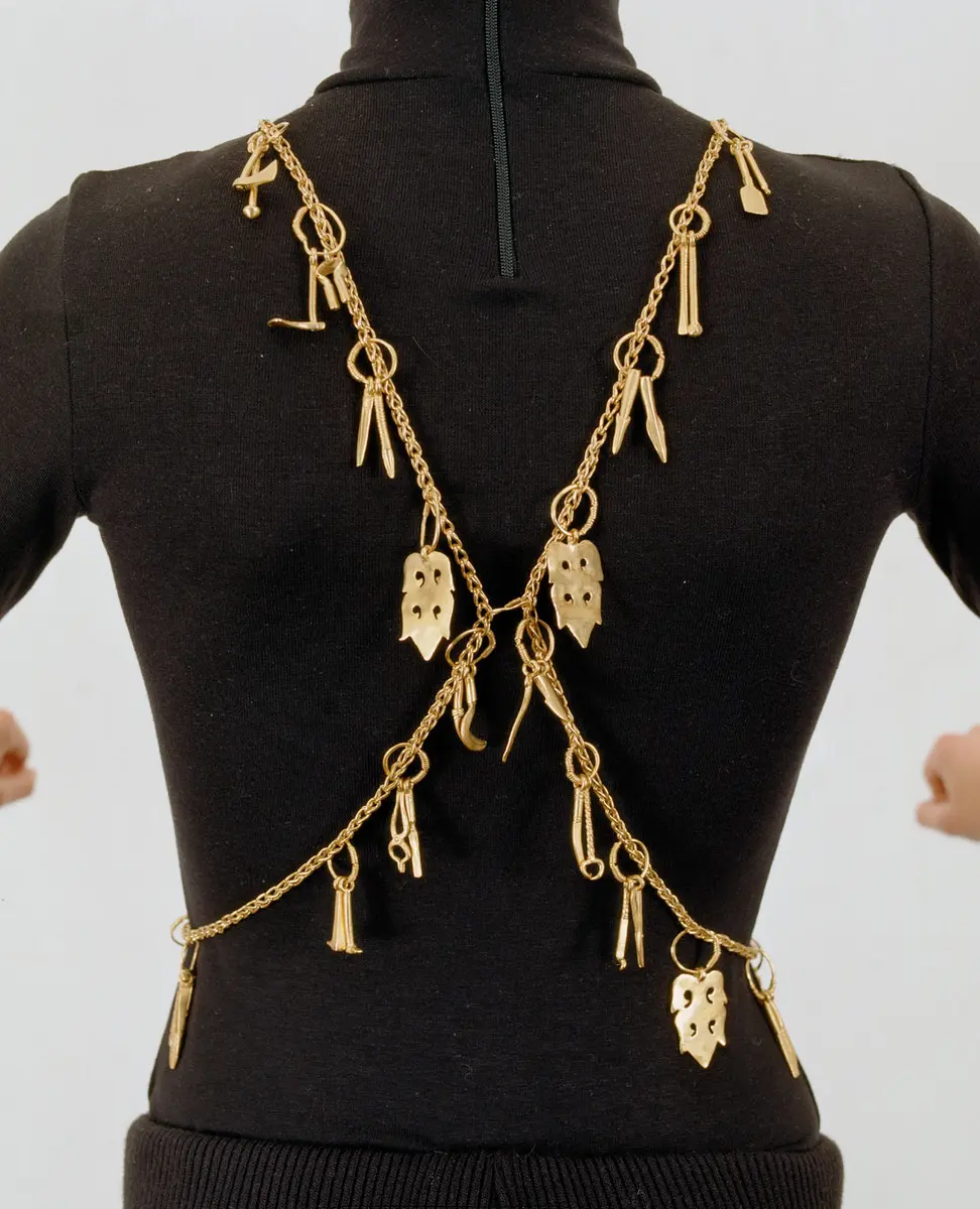 Goldkette mit 52 Anhängern