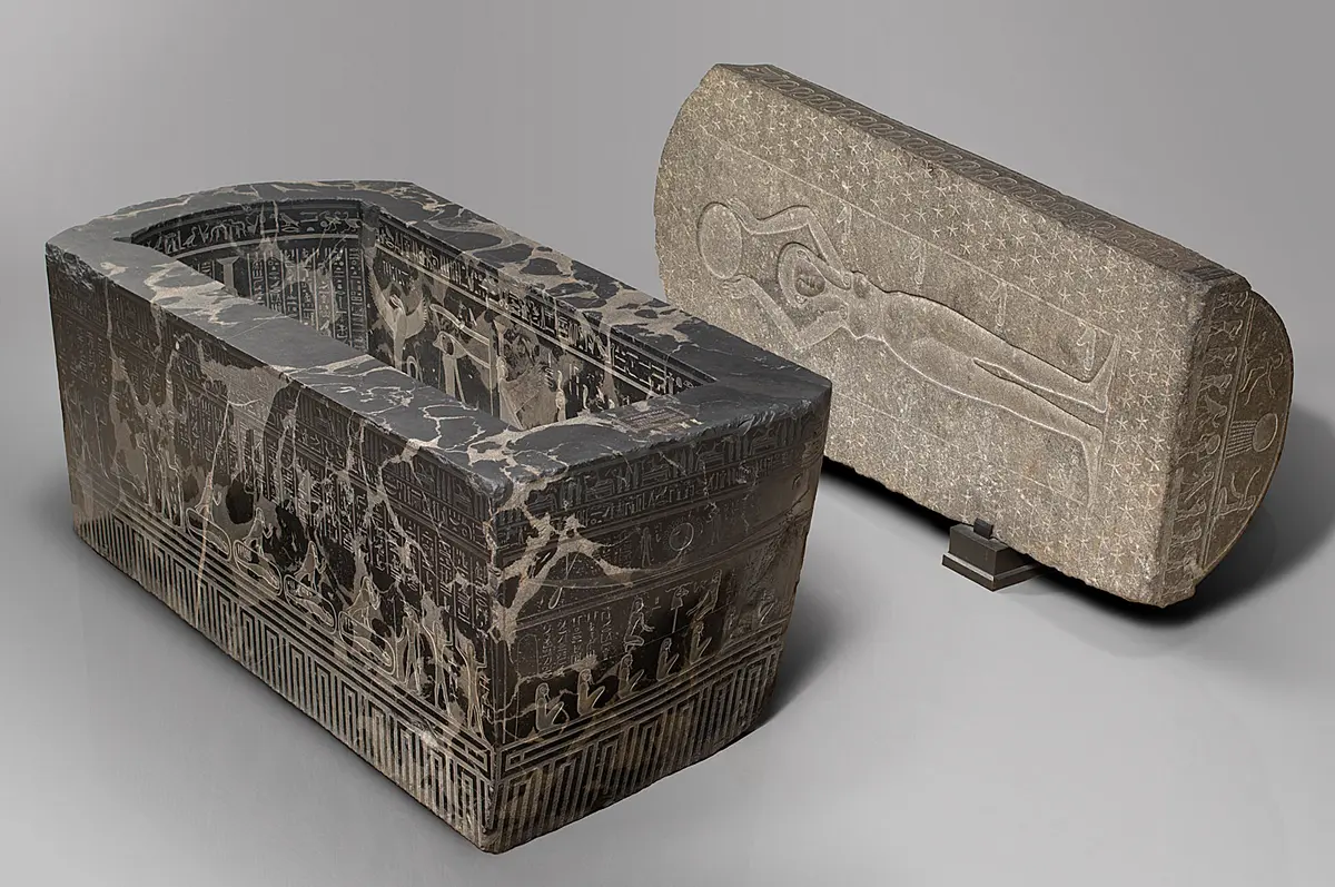 Sarkophag des Priesters Nes-schu-tefnut