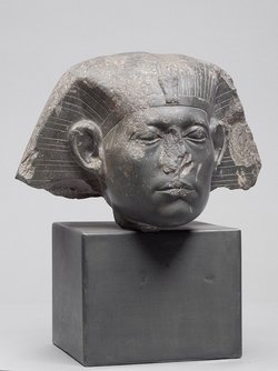 Head from a sphinx of Senwosret III 