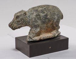 Schreitendes Nilpferd