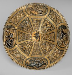 Rundschild aus einem all'antica ensemble mit Sturmhaube
