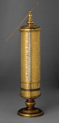Zylinderförmige Sonnenuhr mit dem Wappen des nachmaligen Kaisers Maximilian II.