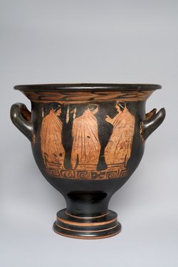 Jugendlicher Dionysos zwischen Silen und Mänaden (A), Drei Manteljünglinge (B)