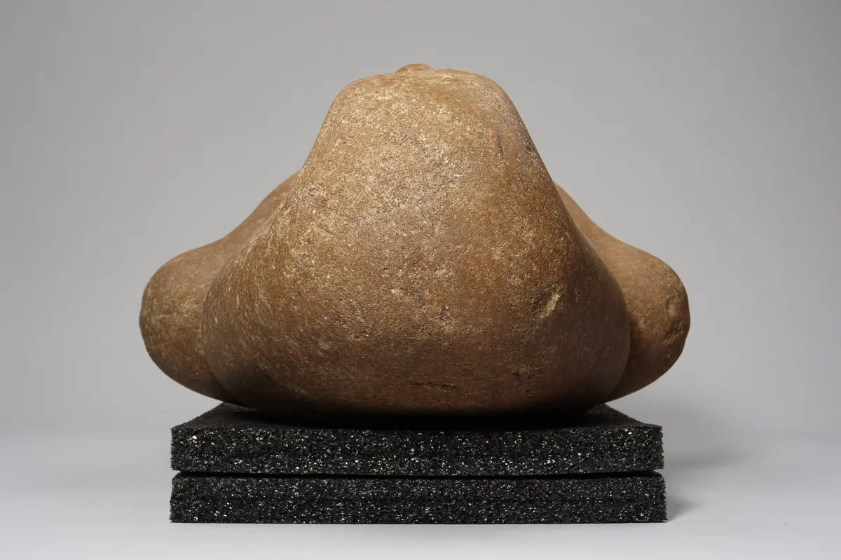 Büste der Statue eines Mannes