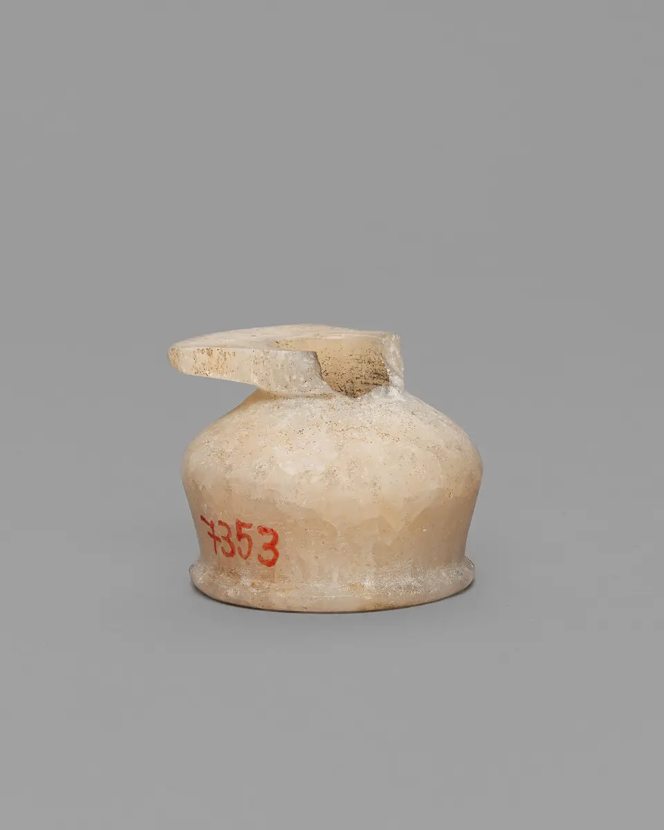 Kohl-Töpfchen mit Schminkstift