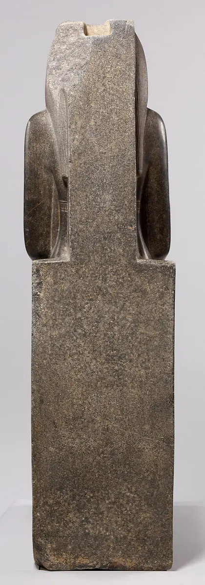 Sitzstatue der Göttin Sachmet