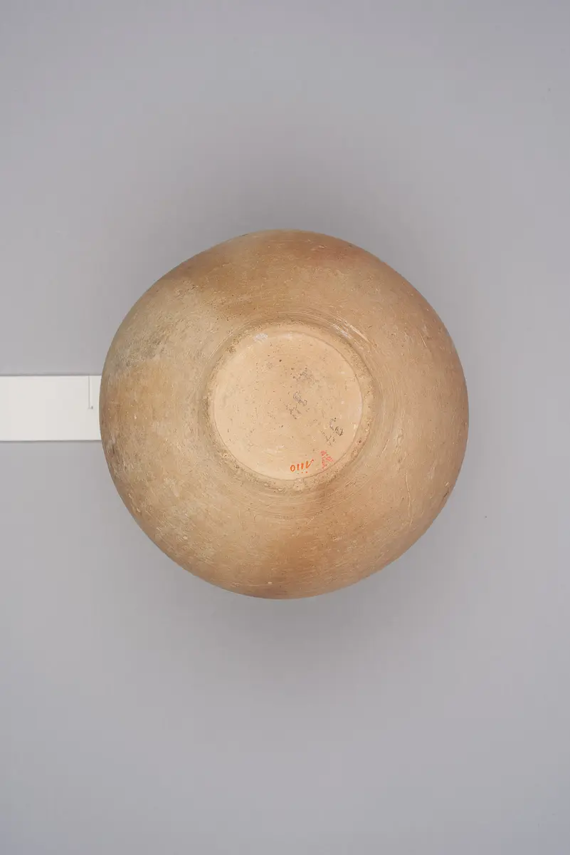 Kanne mit Kleeblattmündung der White Painted III Ware