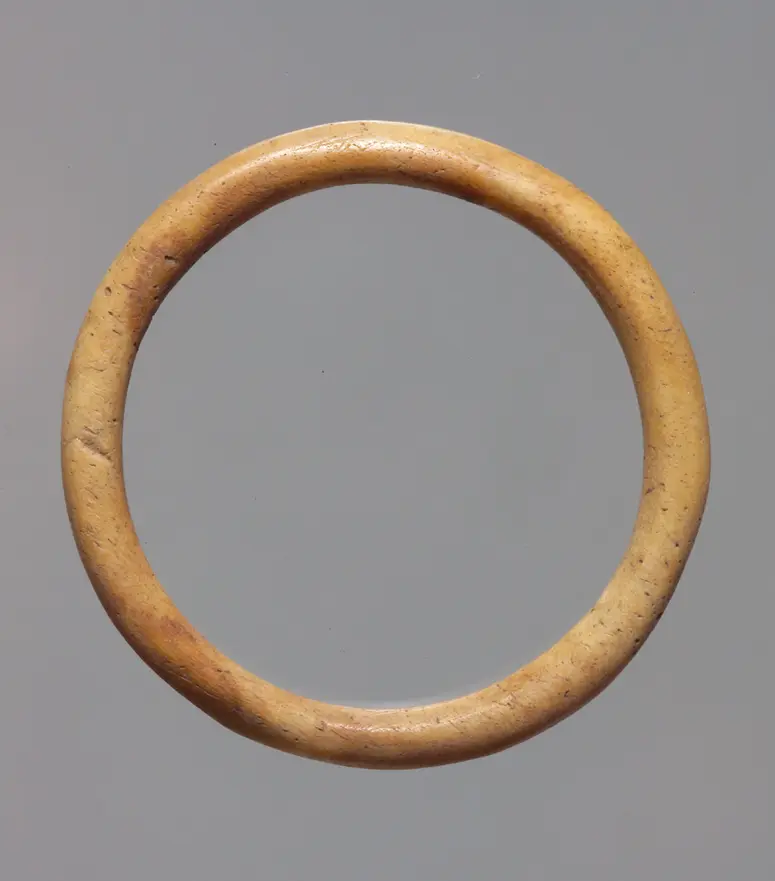 Kleiner Armring