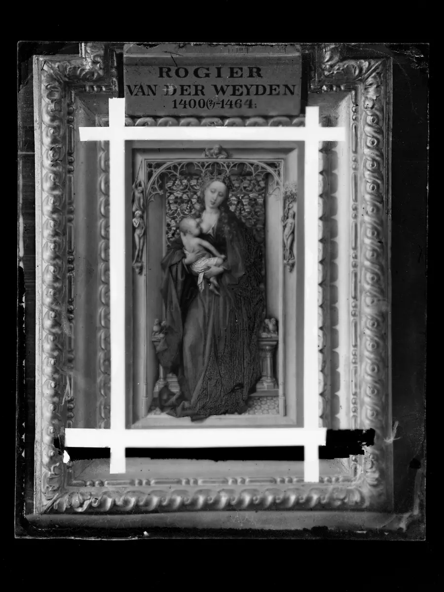 Linker Flügel eines Diptychons: Maria mit Kind