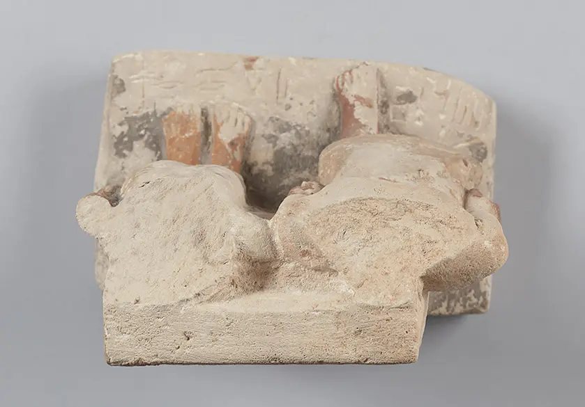 Kopflose Zweiergruppe des Schepses-ptah und seiner Frau Ni-si-redi