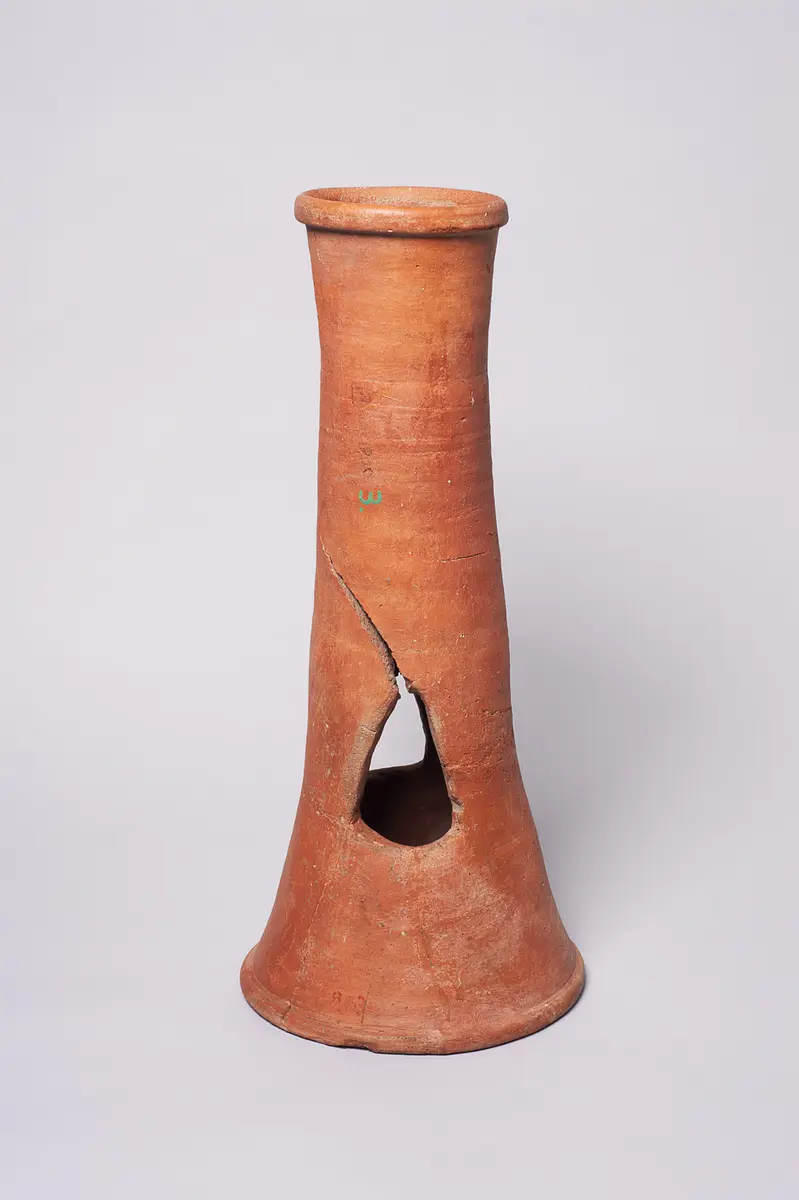 Gefäß- bzw. Opfertischständer