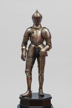 Feldharnisch der Trophäengarnitur