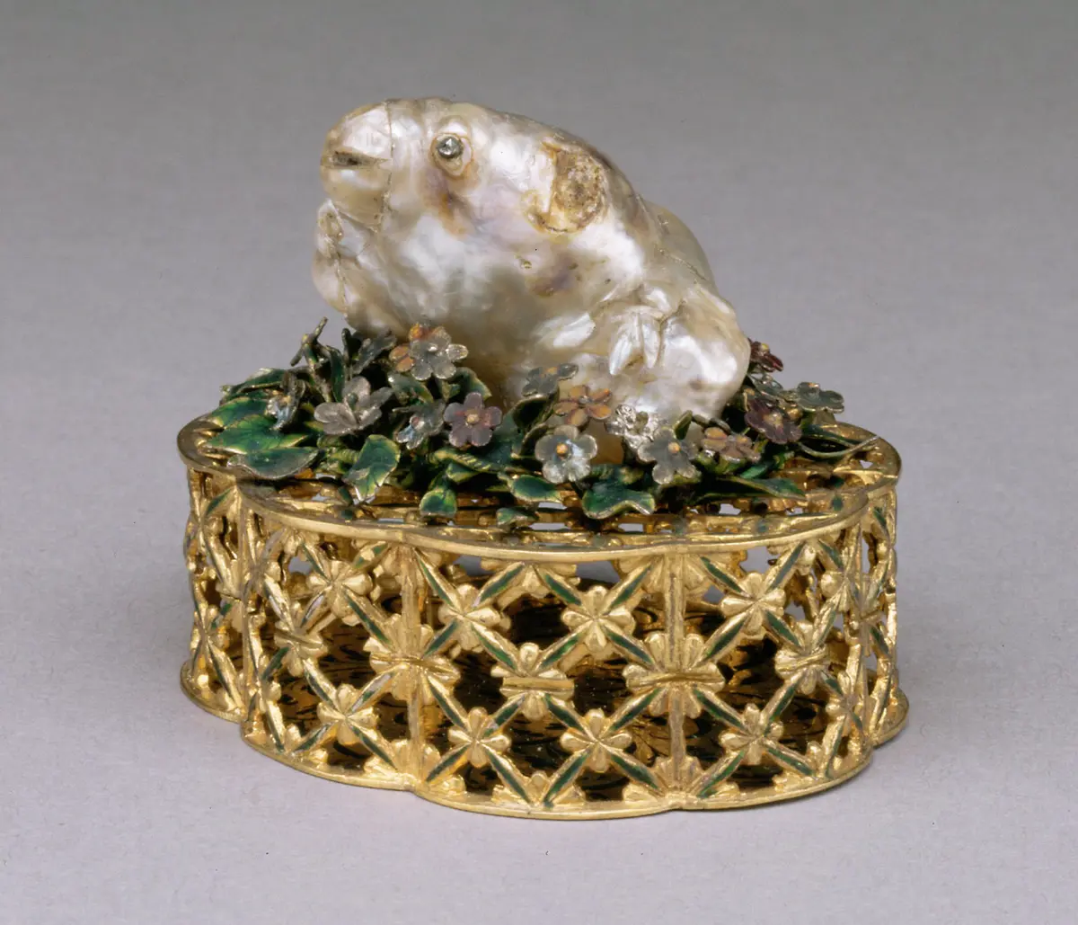 Basketwork Box with Monstrous Pearl in the Form of a Frog