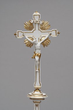 Standkreuz der Altargarnitur der Kaiserin Wilhelmine Amalia