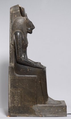 Seated statue of the goddess Sakhmet