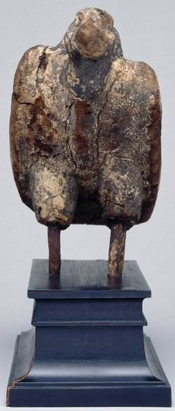 Figur eines stehenden Geiers