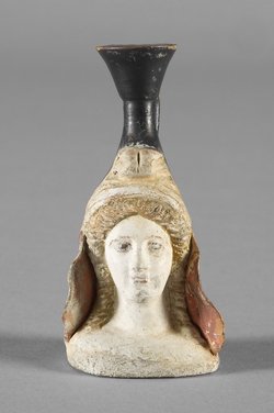Aphrodite mit phrygischer Mütze