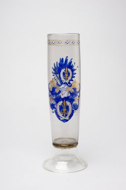 Stangenglas mit Wappen der Familien Unterholzer und Fürleger