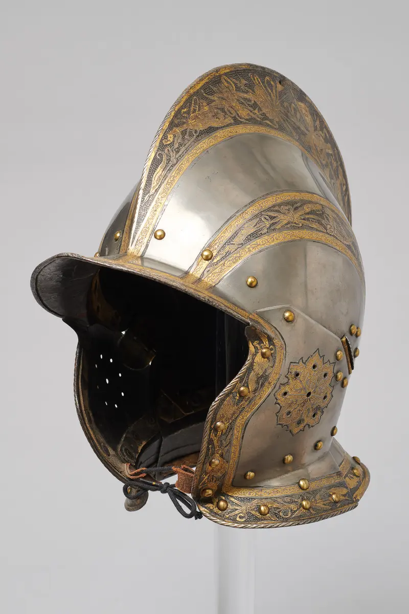 Sturmhaube der Trophäengarnitur