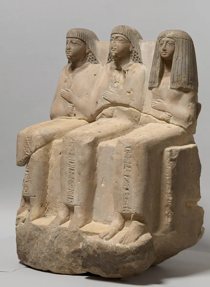 Statuengruppe des Meri-ptah, des Sa-aset und der Kafi