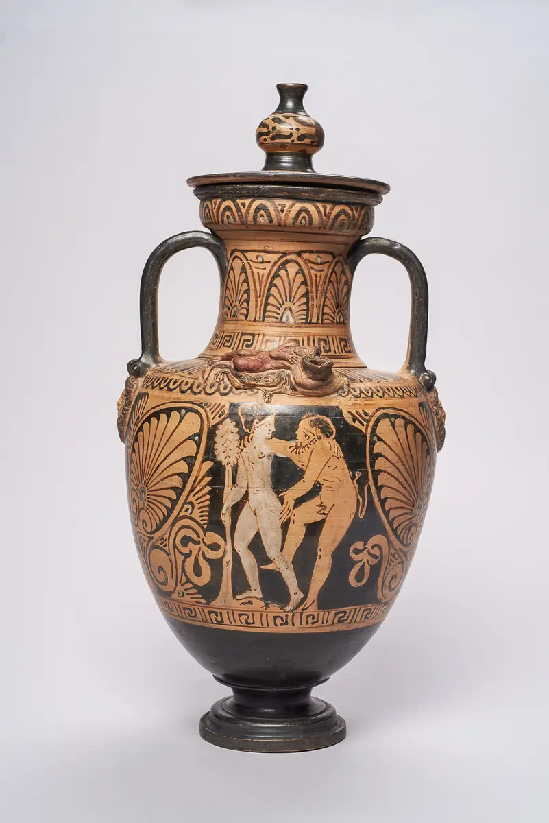 Halsamphora mit Deckel: Satyrn und Mänaden // Mädchen mit Tympanon