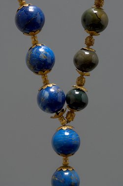 Doppelter Rosenkranz-Zehner
