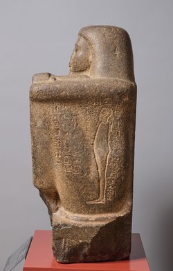 Hockerstatue des Nimlot