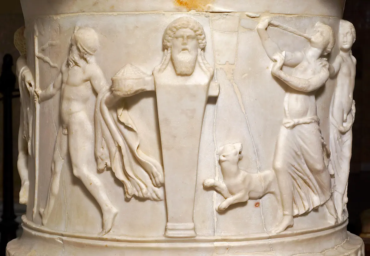 Reliefkrater: Dionysos, Satyrn und Mänaden