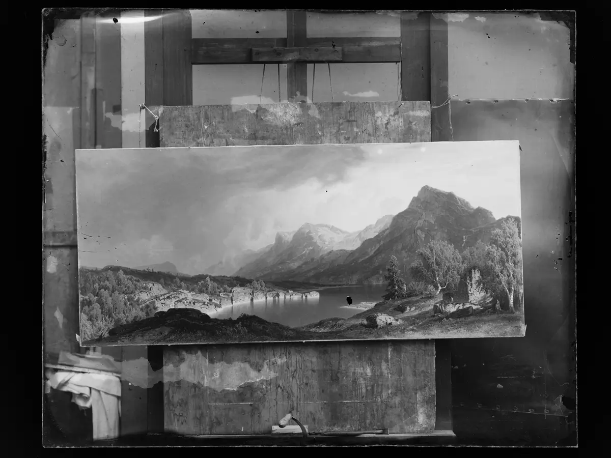 Landschaft mit See
