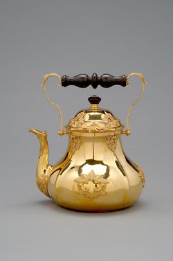 Wasserkanne des Frühstückservices der Kaiserin Maria Theresia