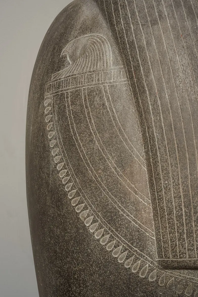 Deckel des Sarkophags der Chedeb-neith-iret-binet