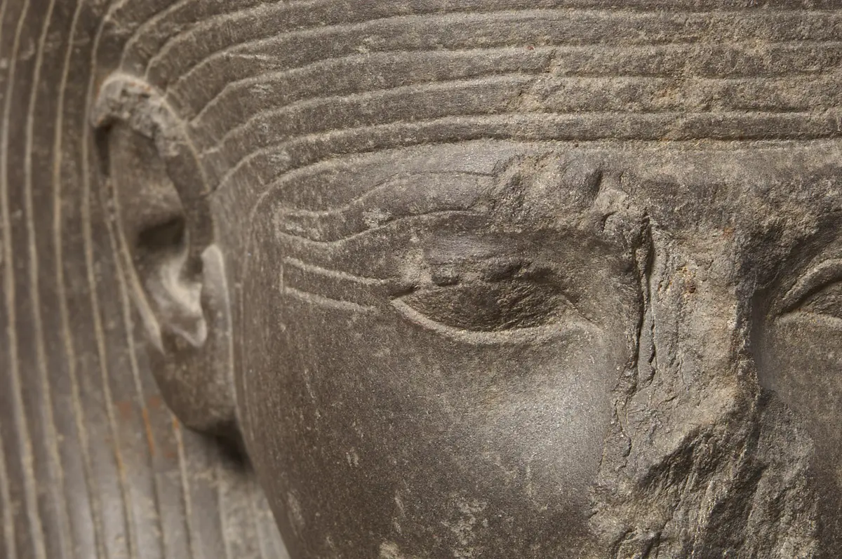 Statue des Gottes Imichentwer