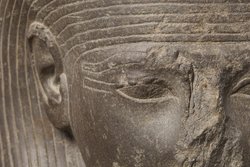 Statue des Gottes Imichentwer